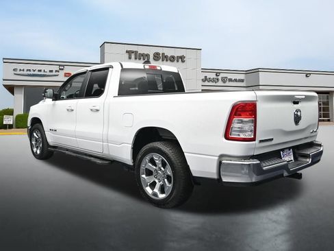 Used 2022 RAM 1500 Big Horn AWD/4WD image 3