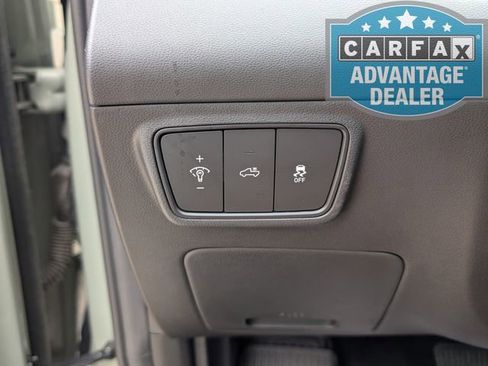 Used 2024 Hyundai Santa Cruz Limited AWD/4WD image 17