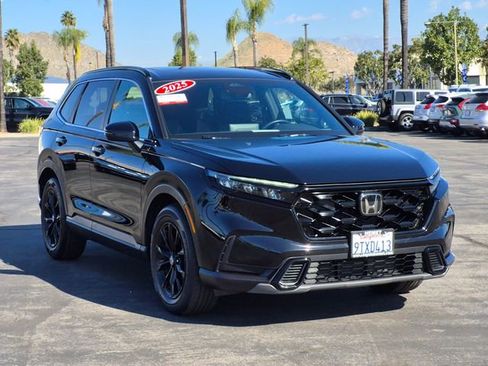 Used 2025 Honda CR-V Sport image 3