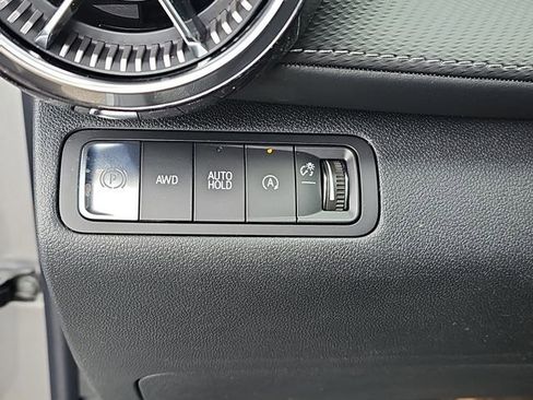 New 2026 Chevrolet Equinox LT w/ Convenience Package II AWD/4WD image 19