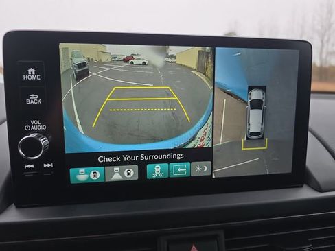 New 2025 Honda Pilot TrailSport image 23