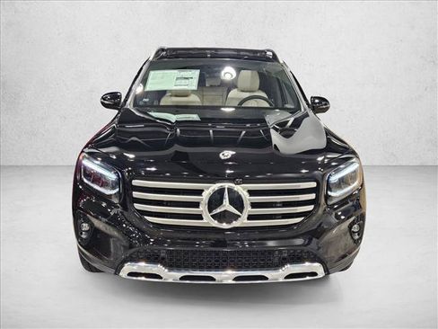 Used 2026 Mercedes-Benz GLB 250 image 5
