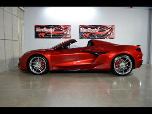 Used 2024 Chevrolet Corvette Z06 w/ Battery Protection Package image 25