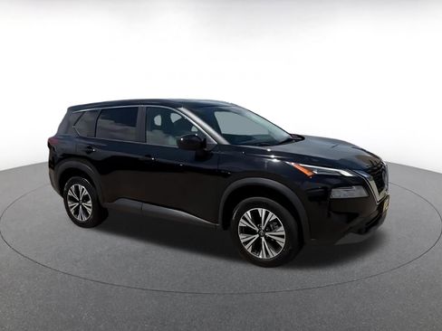 Used 2023 Nissan Rogue SV AWD/4WD image 2