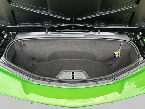 Used 2026 Chevrolet Corvette Stingray Premium Conv w/ Z51 Performance Package RWD image 27