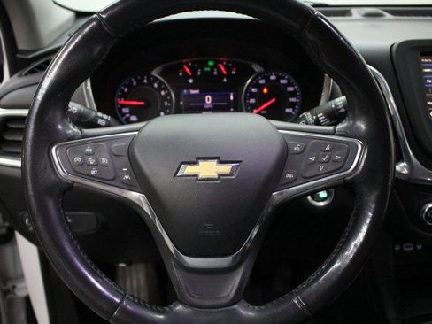 Used 2019 Chevrolet Equinox LT image 10