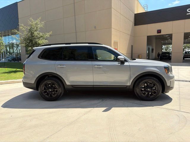 Used 2024 Kia Telluride SX Prestige X-Pro AWD/4WD image 5
