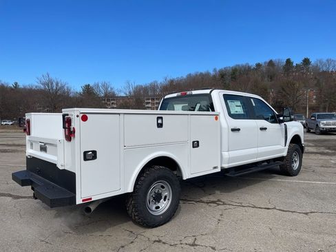 New 2026 Ford F350 XL w/ XL Off-Road Package image 6