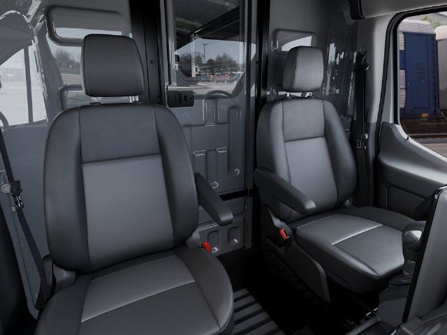 New 2027 Ford Transit 250 148 Medium Roof RWD image 10