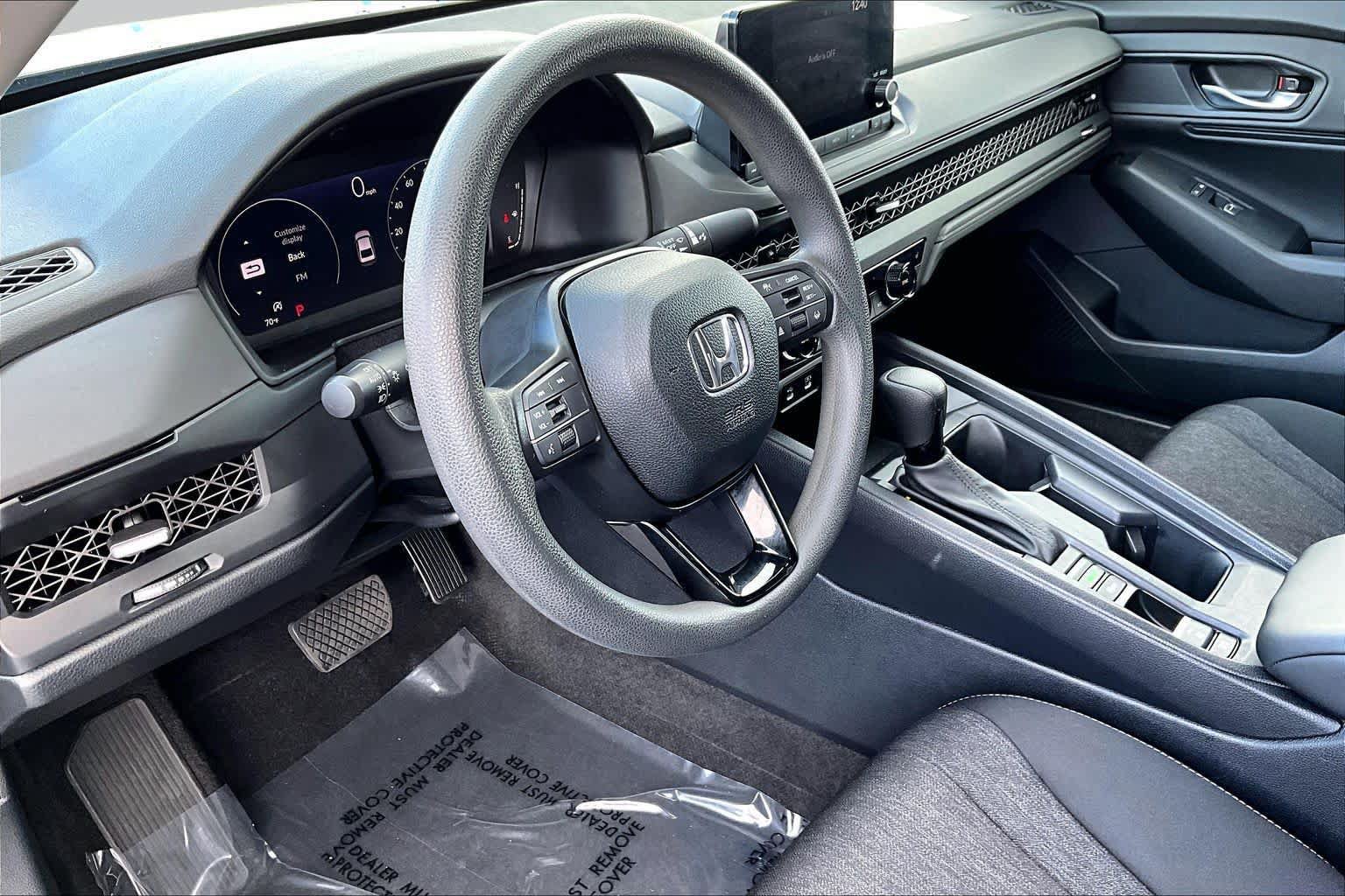 Used 2024 Honda Accord EX image 17