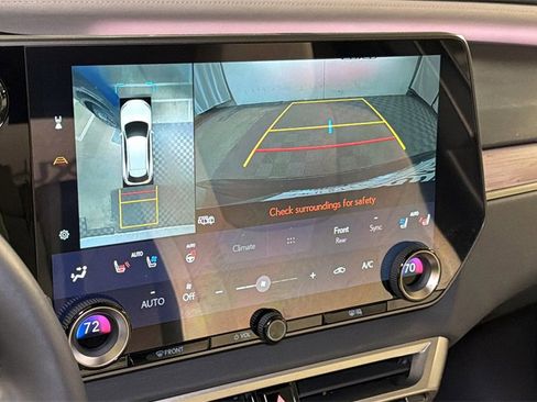 Used 2025 Lexus RX 450h AWD w/ Luxury Package image 30