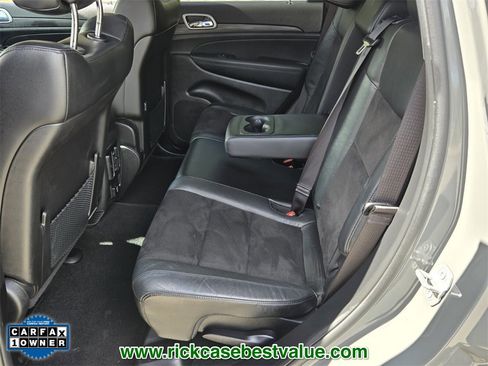 Used 2021 Jeep Grand Cherokee Laredo X image 12