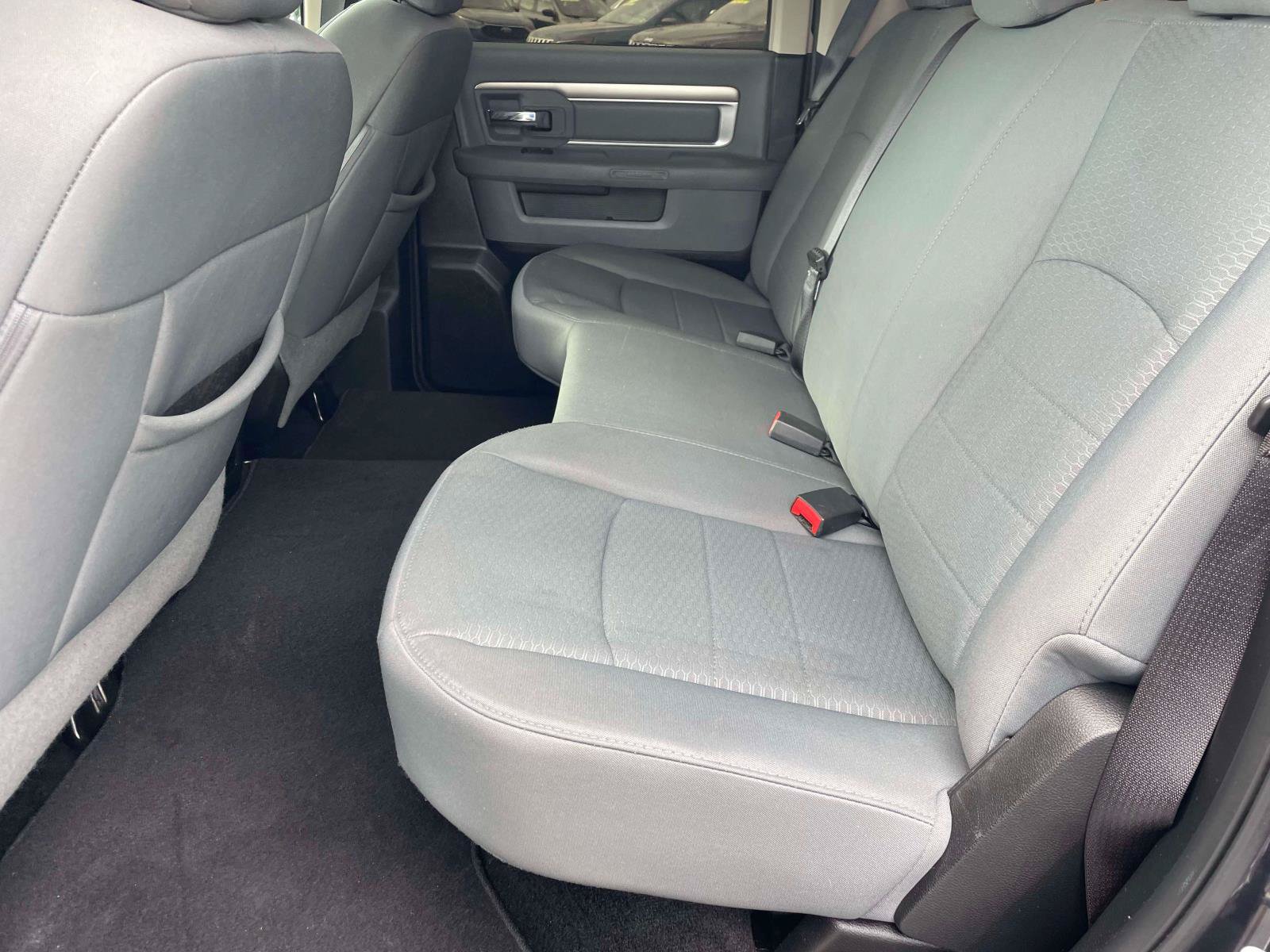 Used 2013 RAM 1500 Classic SLT w/ Remote Start & Security Group RWD image 13