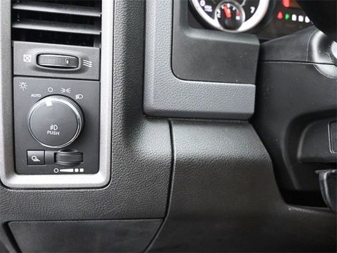 Used 2019 RAM 1500 Express w/ Express Value Package image 24