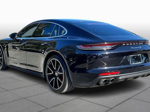 Used 2022 Porsche Panamera 4S w/ Premium Package image 11