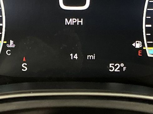 New 2026 Chrysler Pacifica Limited w/ S Appearance Package image 6