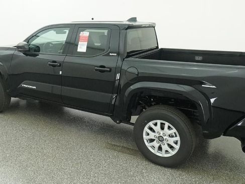 New 2026 Toyota Tacoma SR5 image 4