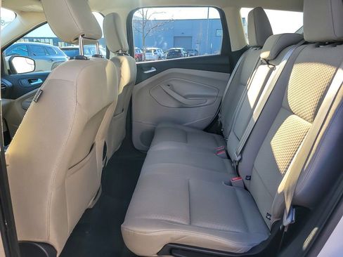 Used 2018 Ford Escape SE w/ SE Sync 3 Package image 10