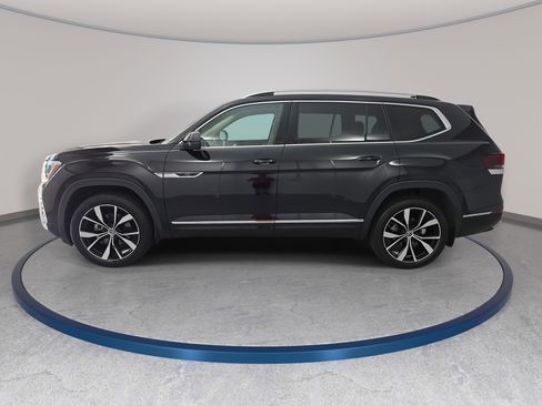 Used 2024 Volkswagen Atlas SEL Premium R-Line AWD/4WD image 8