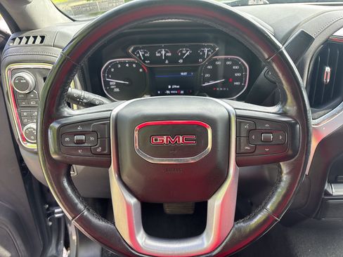 Used 2020 GMC Sierra 1500 Elevation w/ Elevation Value Package AWD/4WD image 18