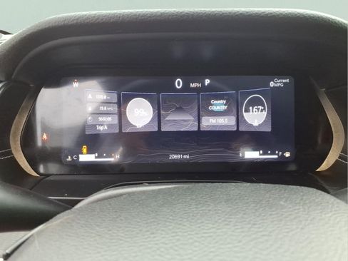 Used 2023 Jeep Grand Cherokee Laredo AWD/4WD image 16