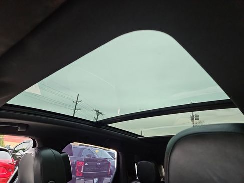 Used 2019 Porsche Cayenne image 21