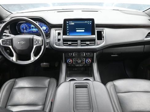Used 2022 Chevrolet Suburban Z71 AWD/4WD image 25