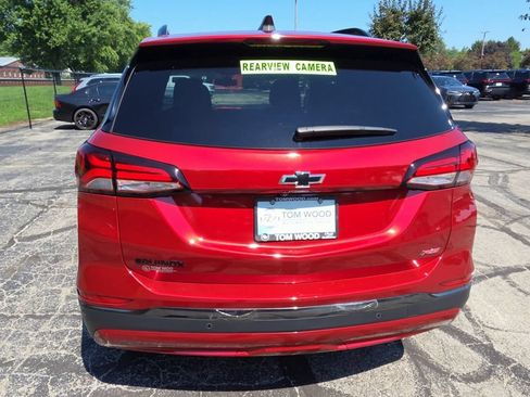 Used 2022 Chevrolet Equinox RS w/ Infotainment Package FWD image 7