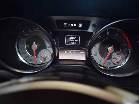 Used 2013 Mercedes-Benz SL 550 image 22