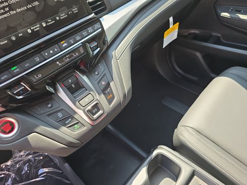 New 2026 Honda Odyssey EX-L image 27