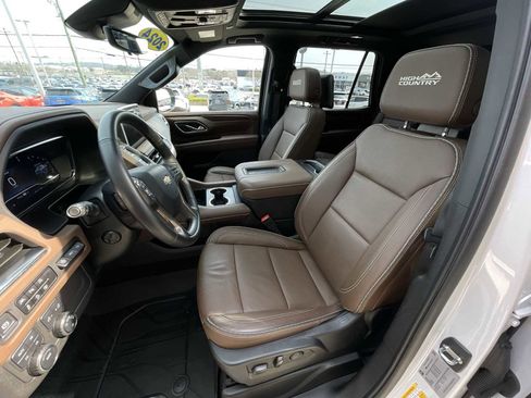 Certified 2024 Chevrolet Tahoe High Country w/ Premium Package 2 image 19