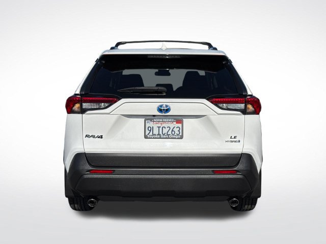 Certified 2021 Toyota RAV4 LE AWD/4WD image 11