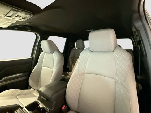 New 2025 Toyota Tacoma SR5 image 18