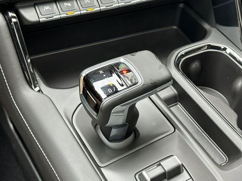 New 2026 GMC Sierra 1500 AT4X AWD/4WD image 19