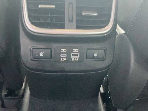 Used 2024 Subaru Outback Limited AWD/4WD image 36