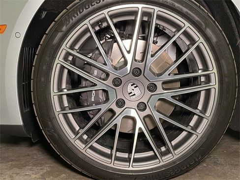 New 2026 Porsche Panamera 4 image 13