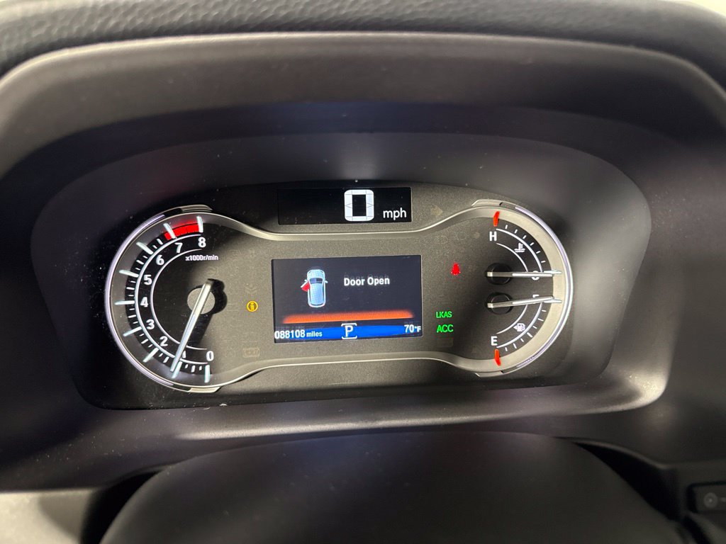 Certified 2017 Honda Pilot Touring image 18