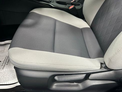 Used 2025 Toyota Corolla LE image 13