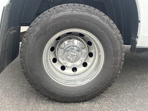 Used 2026 RAM 3500 Laramie AWD/4WD image 8