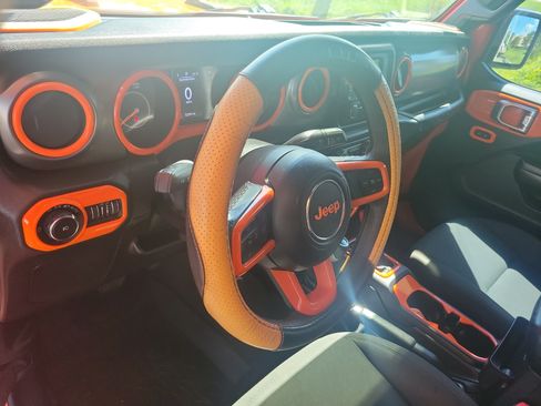 Used 2019 Jeep Wrangler Unlimited Sport S AWD/4WD image 13