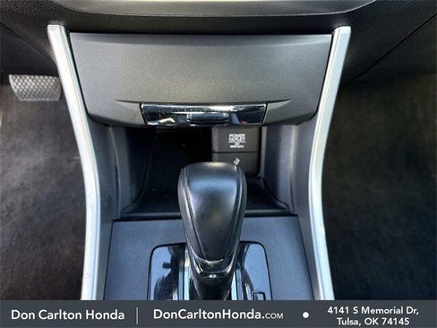 Used 2015 Honda Accord Sport image 22