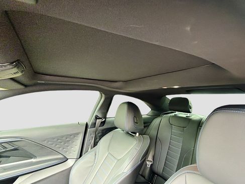 Used 2024 BMW M240i Coupe image 24