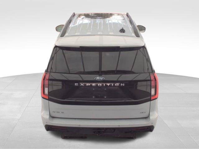 Used 2025 Ford Expedition Max Active AWD/4WD image 8