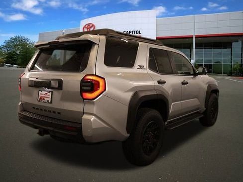 New 2025 Toyota 4Runner TRD Off-Road Premium image 2