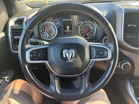 Used 2019 RAM 1500 Big Horn image 24