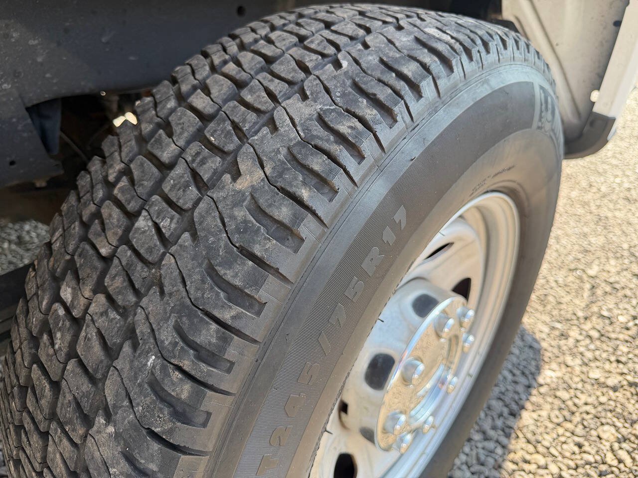 Used 2017 Ford F250 XL w/ Power Equipment Group RWD image 16