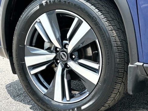 Used 2023 Nissan Rogue SL w/ SL Premium Package AWD/4WD image 11