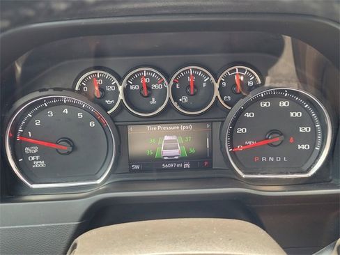 Used 2020 Chevrolet Silverado 1500 LT Trail Boss image 17