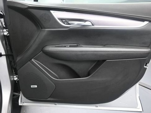 Used 2019 Cadillac XT5 Premium Luxury AWD/4WD image 31