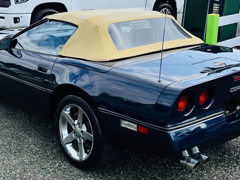 Used 1989 Chevrolet Corvette Convertible image 8